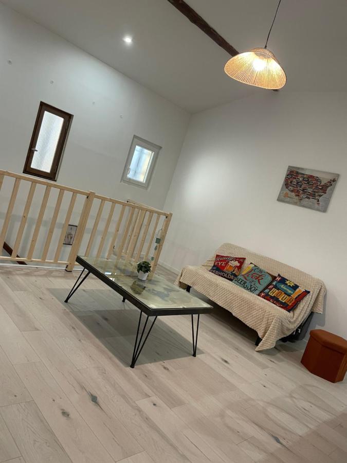 Le Loft Apartment Bouillargues ภายนอก รูปภาพ